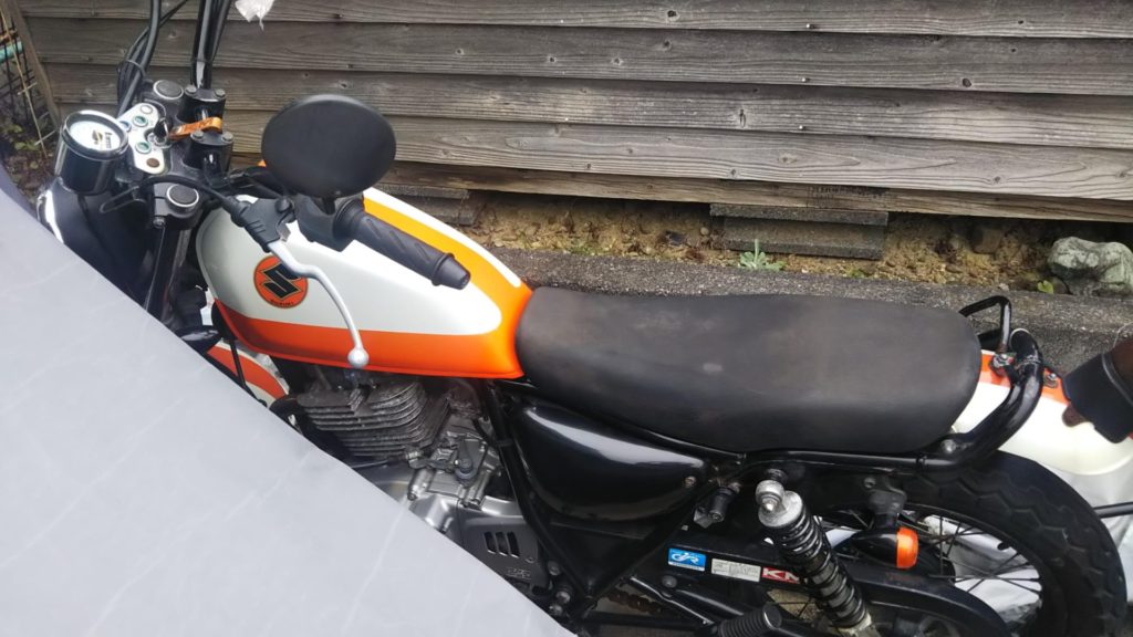 スズキ　グラストラッカー２５０　ＮＪ４７Ａ型