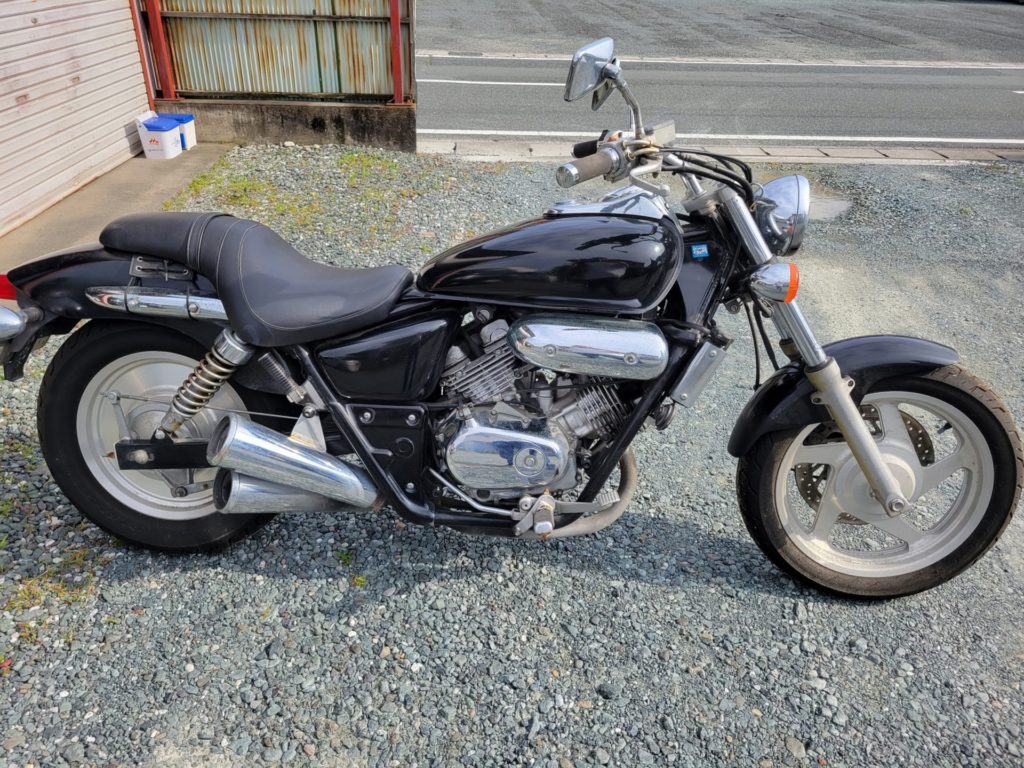 ホンダ　マグナ２５０　ＭＣ２９型