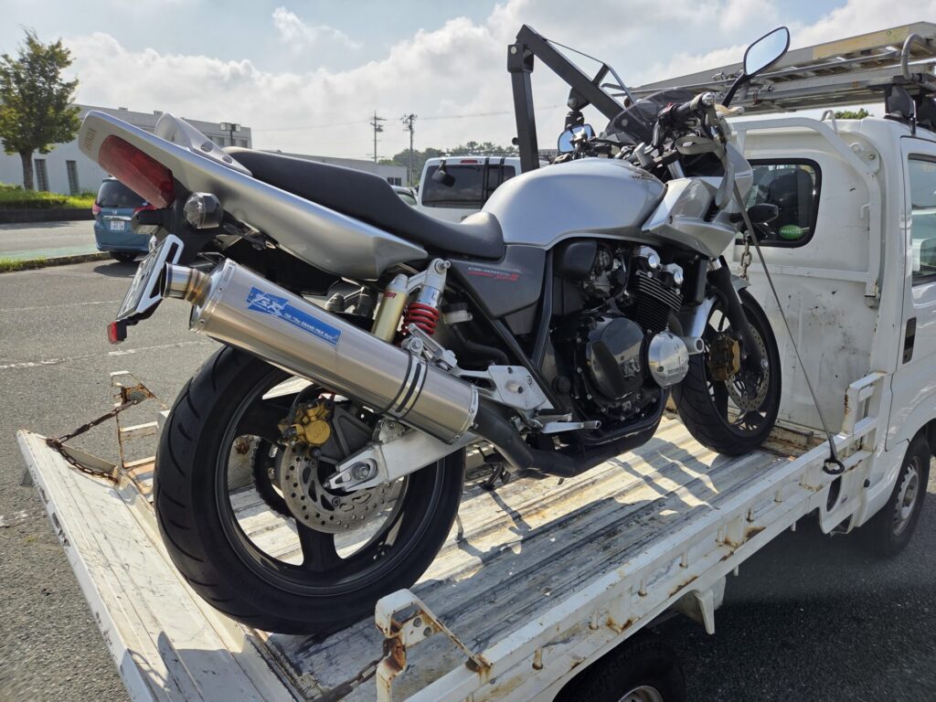 ＣＢ４００ボルドール